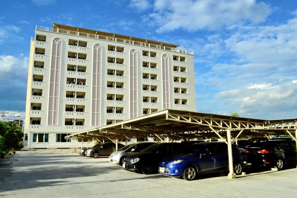 Hotel Larrivee à Bang Bo Extérieur photo